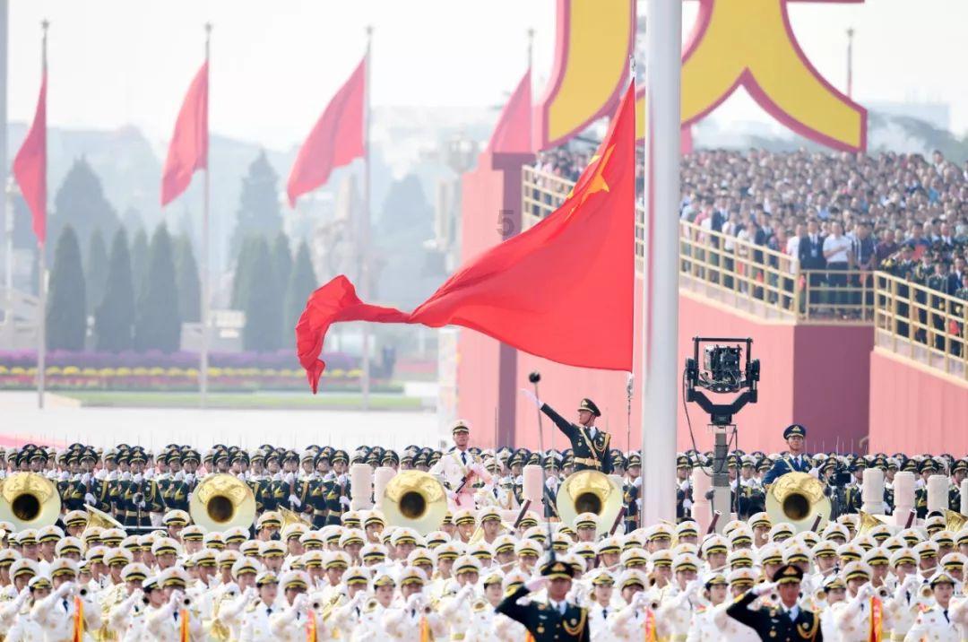 情侣同居， AA制好不好呢？